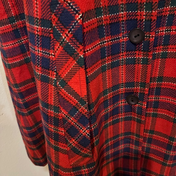 Red Plaid Pendleton Cape / Vintage 70s NOS Gorgeous!  One size Rare! Timeless ! - Picture 11 of 15